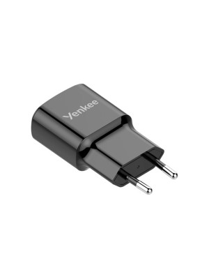 KOK KARIKUESI YENKEE 2400mA USB YAC 2013BK